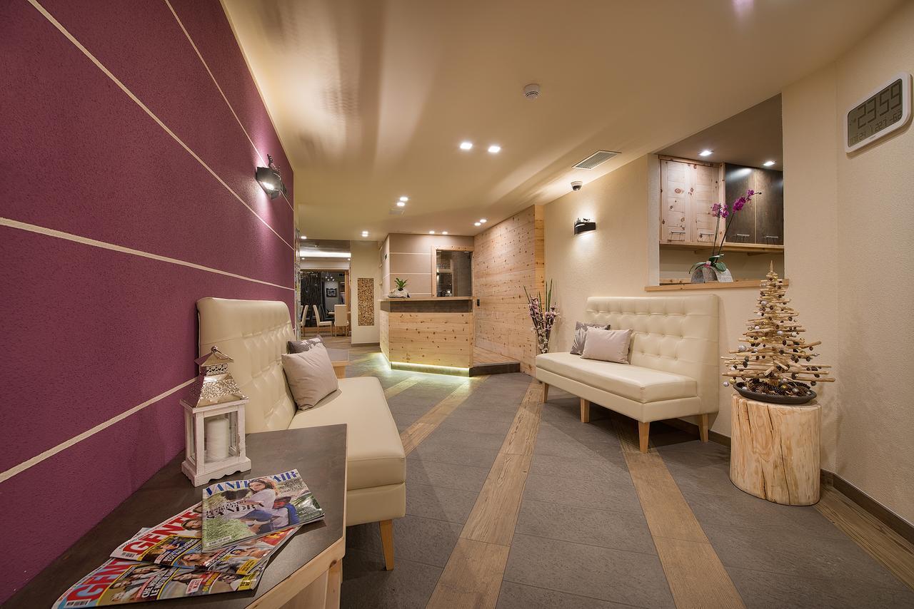Hotel Silvestri Livigno Exterior photo