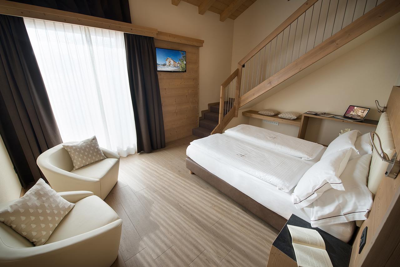 Hotel Silvestri Livigno Exterior photo
